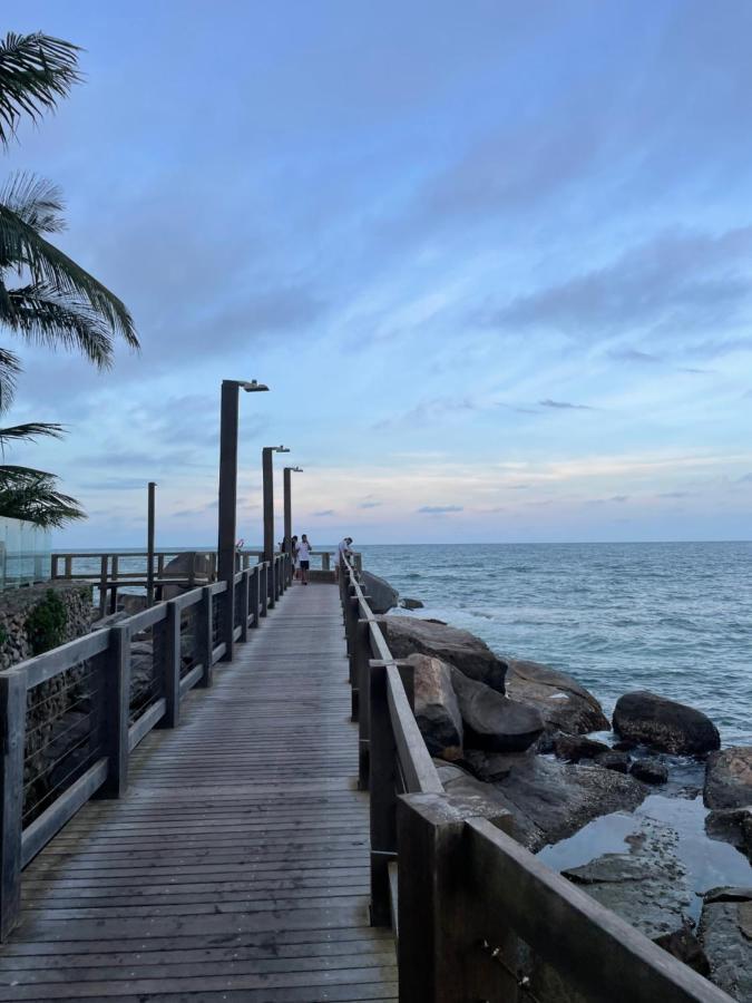 Apto Em Condominio No Centro De Bombinhas, Proximo Da Praia Екстериор снимка