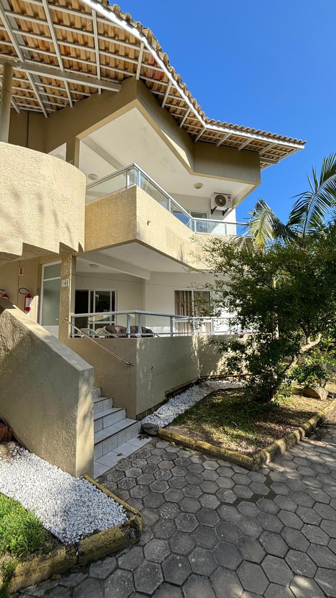 Apto Em Condominio No Centro De Bombinhas, Proximo Da Praia Екстериор снимка