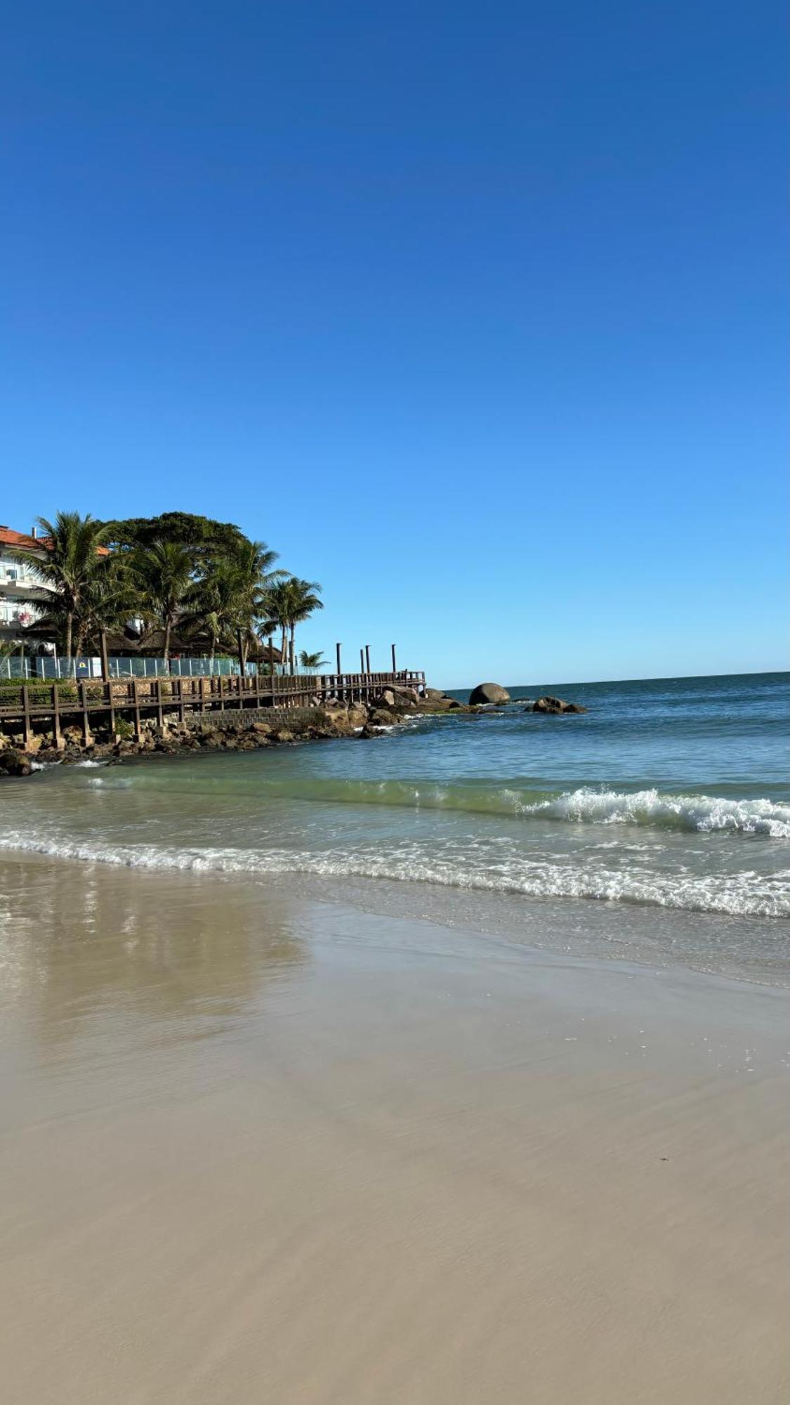 Apto Em Condominio No Centro De Bombinhas, Proximo Da Praia Екстериор снимка